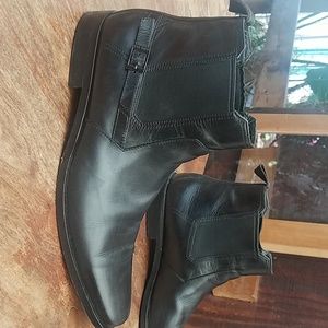 Hugo Boss boots 8.5